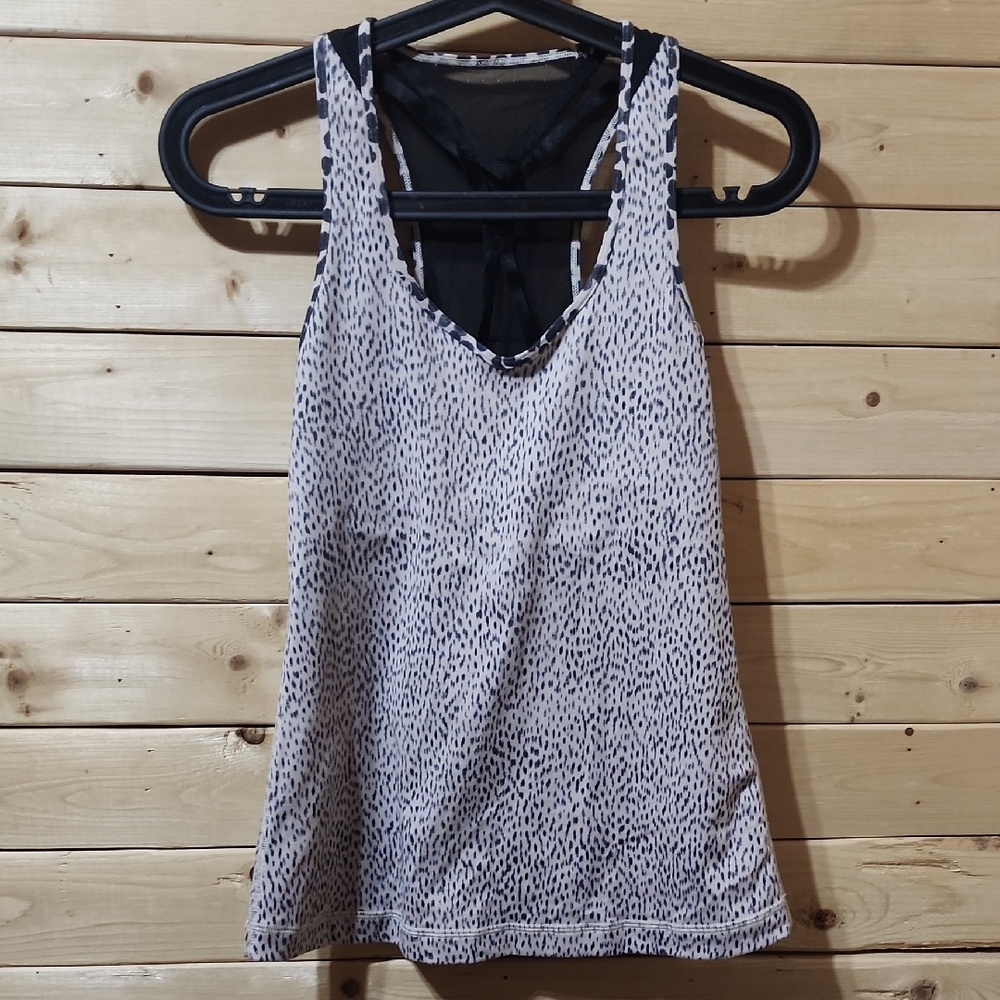 Lululemon Dance To Yoga Top Size 6